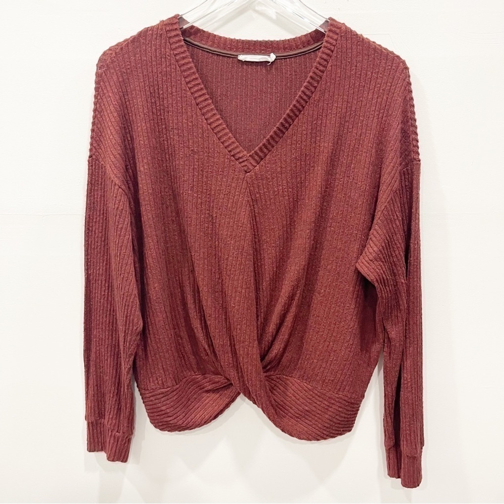 Lush Ribber V-Neck Twist Front Long Sleeve Sweater Top Medium
